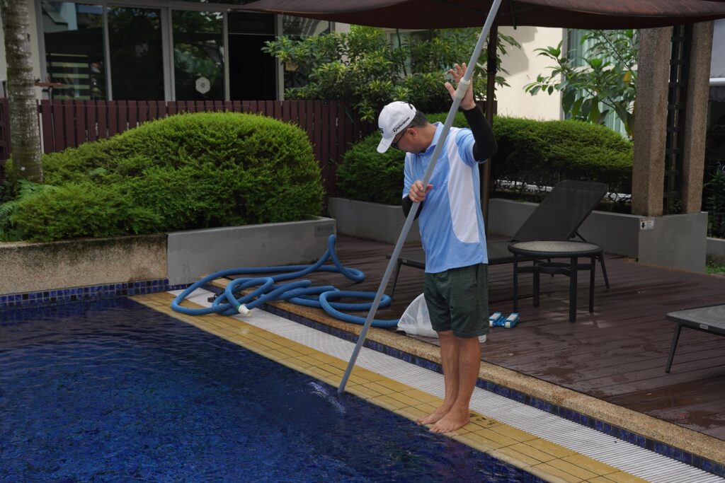 swimming pool specialists